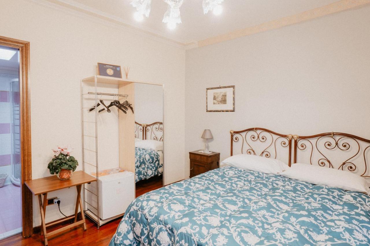 טאראנטו Villa Luigi XVI מראה חיצוני תמונה