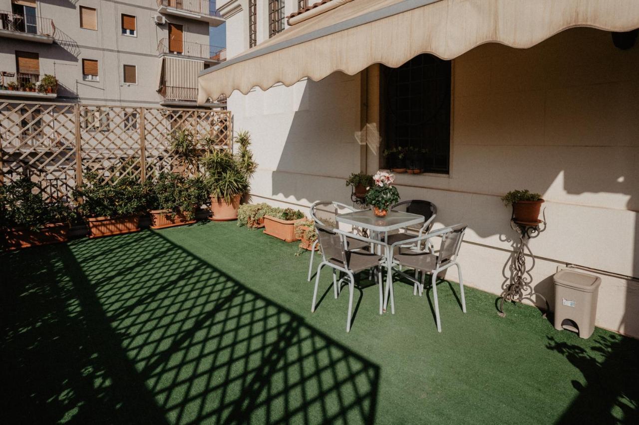 טאראנטו Villa Luigi XVI מראה חיצוני תמונה